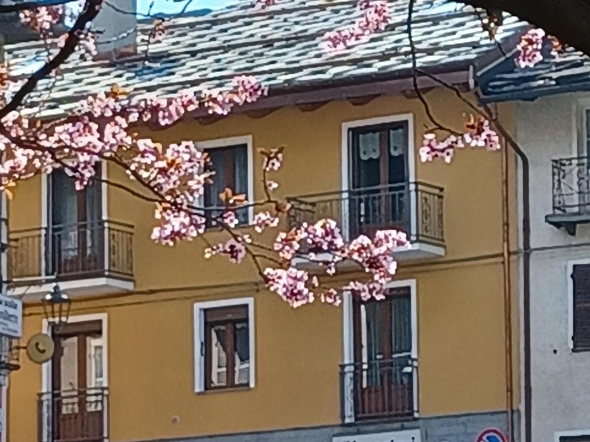 Il Larice Apartment Salbertrand Luaran gambar