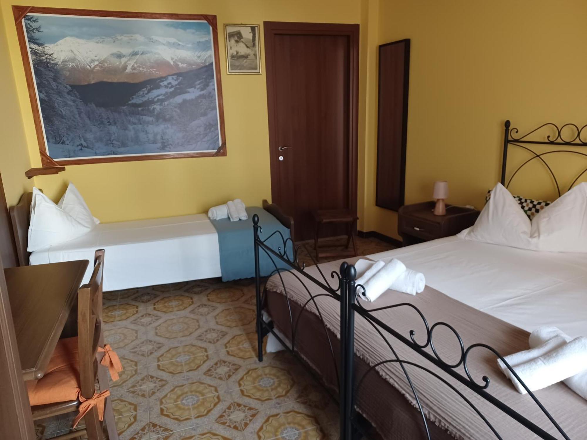 Il Larice Apartment Salbertrand Luaran gambar