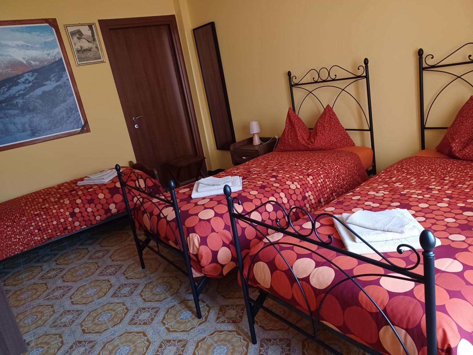 Il Larice Apartment Salbertrand Luaran gambar
